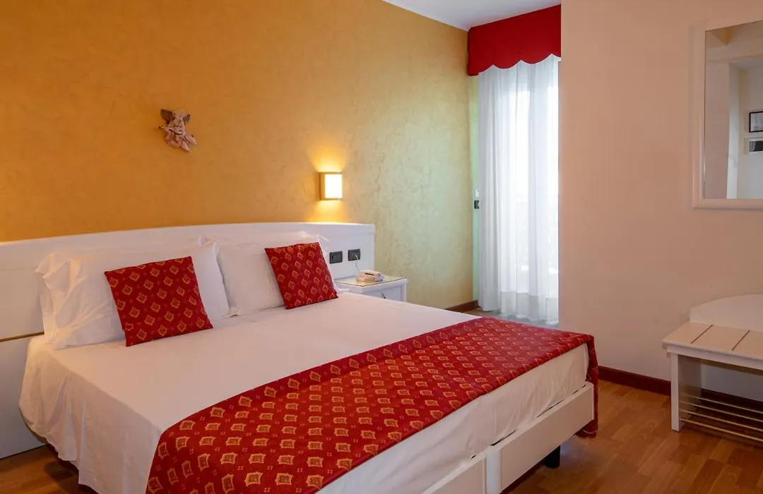 Hotel Helios-1